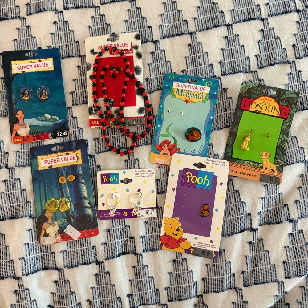 Vintage Disney Jewelry AAI